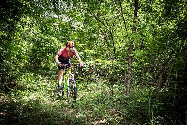 안씨는 MTB가 등산보다 5배 힘들고, 5배 더 재밌다고 했다.