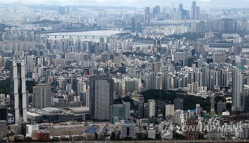 서울 시내 아파트 전경. 연합뉴스