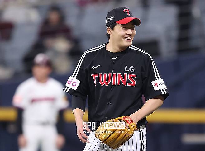 ▲ 4년 50억 원의 FA 계약 중 인센티브도 순조롭게 확보하고 있는 임찬규 ⓒ곽혜미 기자