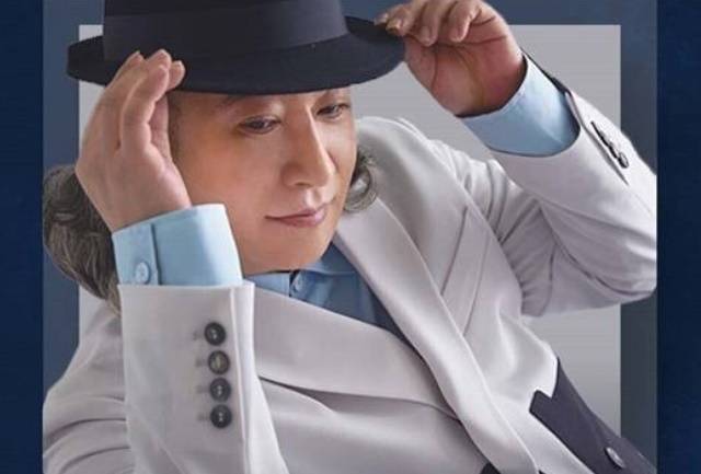 파파금파는 서울예대에서 연기를 전공했다. 원래는 연기자가 꿈이었지만 졸업 후 음악에 끌려 연기자 데뷔 직전 음반을 내고 가요계로 방향을 틀었다. 이번 신곡에 앞서 지난해 발표한 '오사카의 밤'과 '부모님 전상서'도 그가 자신의 스토리를 담아 가사를 직접 썼다. /파파금파