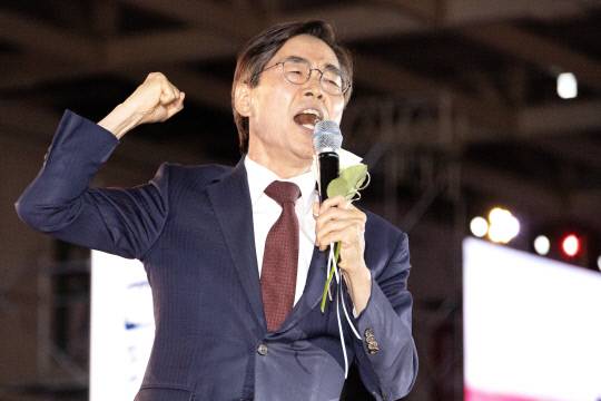 국민의힘 당 대표 선거에 출마한 조경태 후보가 22일 충북 청주시 흥덕구 청주오스코에서 열린 국민의힘 제6차 전당대회에서 비전 발표를 하고 있다. 연합뉴스