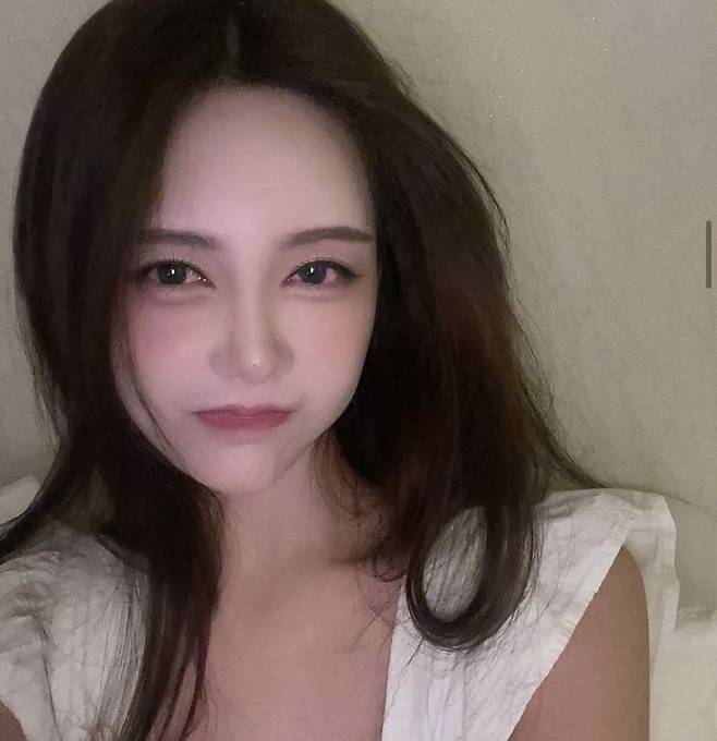 [서울=뉴시스] 티아라 큐리. (사진 = 인스타그램 캡처) 2025.08.26. photo@newsis.com *재판매 및 DB 금지