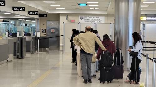 미국 덜레스 국제공항 입국 심사대 [연합뉴스 자료사진 제공]