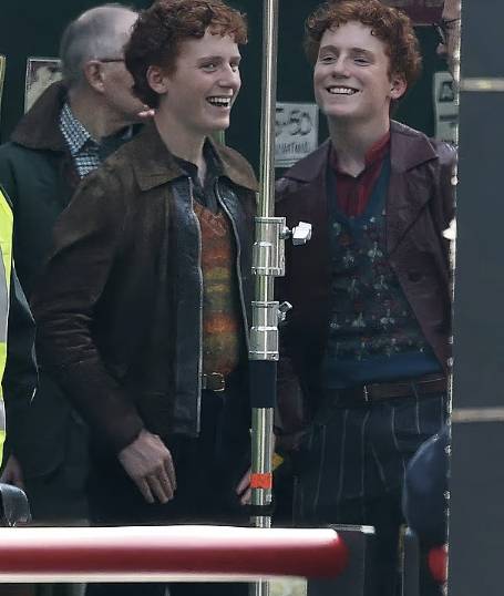 '해리포터'에서 론위즐리의 쌍둥이 형제 프레드와 조지 역을 맡은 배우 모습. SNS 캡처