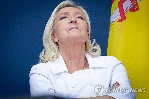 프랑스 극우 리더 마린 르펜 [EPA 연합뉴스 자료사진. 재판매 및 DB 금지]