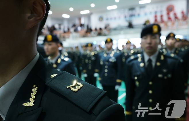 29일 오전 경기 광주시 육군 특수전학교에서 '특전부사관 260기 임관식'이 진행되고 있다. 2025.8.29/뉴스1 ⓒ News1 김영운 기자