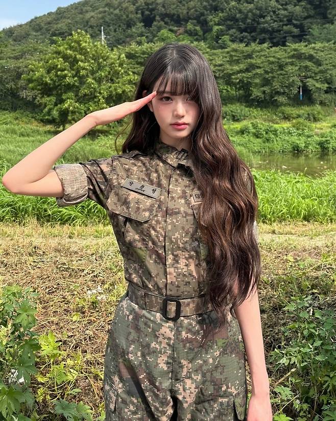 장원영 인스타그램.