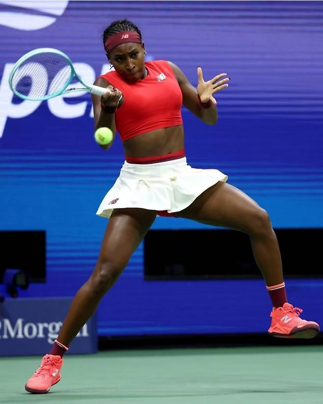 코코 고프의 포핸드스트로크. 사진/WTA 투어