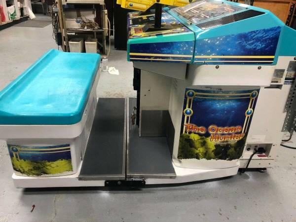 옆모습은 이렇게 생겼다. 프레임이 메가로와 동일하다!!