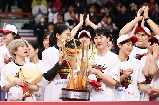 부산 BNK, 2024-2025시즌 WKBL 우승. 사진[연합뉴스]