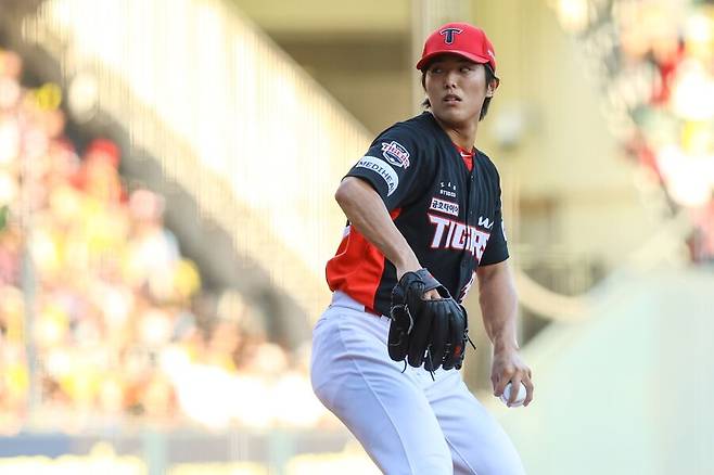 ▲ 빼어난 구위와 별개로 계속된 제구 난조에 시달리고 있는 이의리 ⓒKIA타이거즈