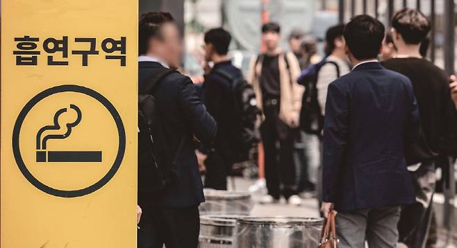 담배가격은 2015년 4500원으로 오른 후 제자리걸음을 하고 있다.[사진｜뉴시스]