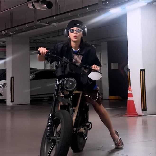 사진 = 설인아 인스타그램