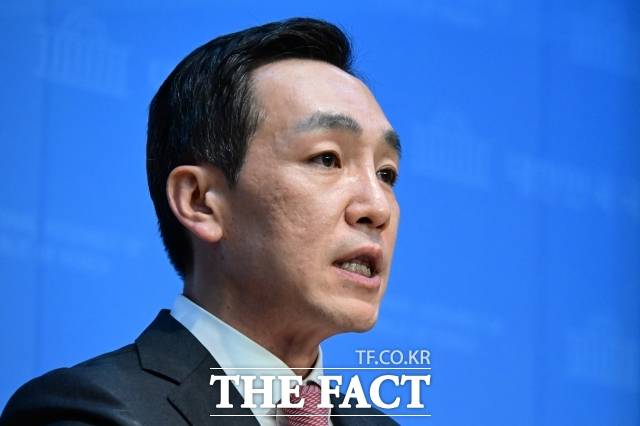 진보당은 30일 김민수 국민의힘 최고위원을 향해 "즉각 사퇴하고 석고대죄해야 마땅하다"고 강하게 규탄했다. 사진은 김민수 국민의힘 최고위원. /남윤호 기자