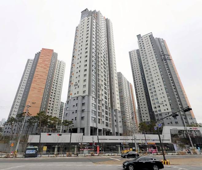 서울 서대문구 신수동 신촌숲아이파크 전경. /다음 로드뷰