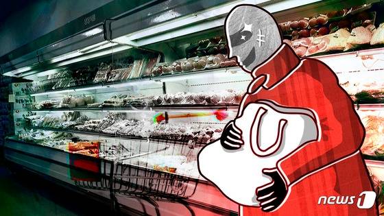 마트에서 통조림을 훔치다 직원에게 적발되자 폭력을 휘두른 70대 남성이 실형을 선고받았다./사진=뉴스1