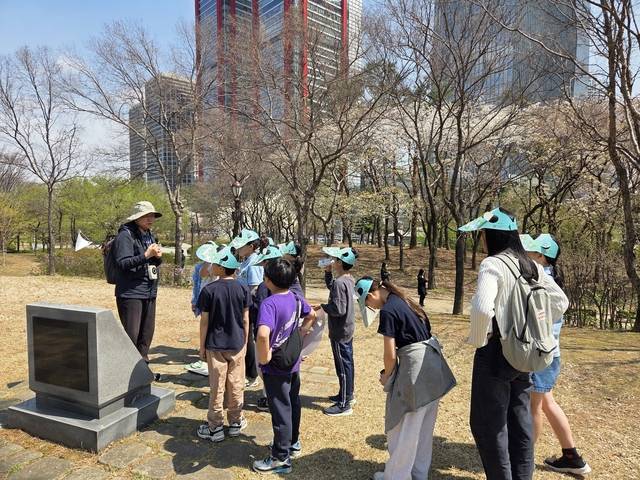 오는 11월 30일까지 열리는 ‘한강역사탐방’ 프로그램 현장사진. 서울시 제공