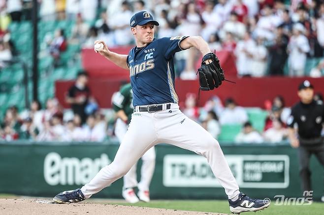 30일 SSG전에서 투구하는 NC 라일리 [NC 다이노스 제공. 재판매 및 DB 금지]