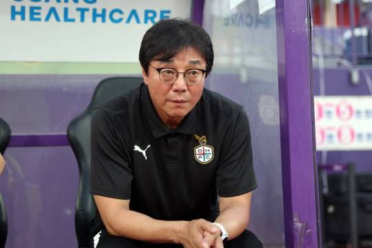 황선홍 대전하나시티즌 감독. 대전하나시티즌 제공