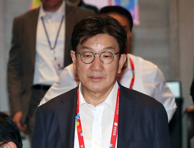 ▲ 연찬회 참석하는 권성동 의원 [연합뉴스]
