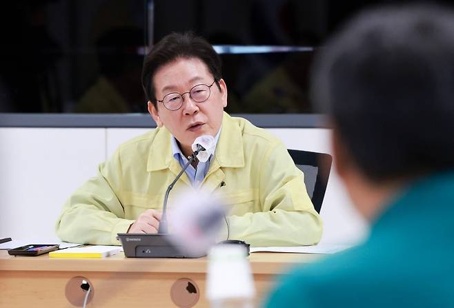 이재명 대통령이 30일 강원 강릉시청 재난안전상황실에서 열린 가뭄 대책 회의에서 발언하고 있다. 사진=연합뉴스