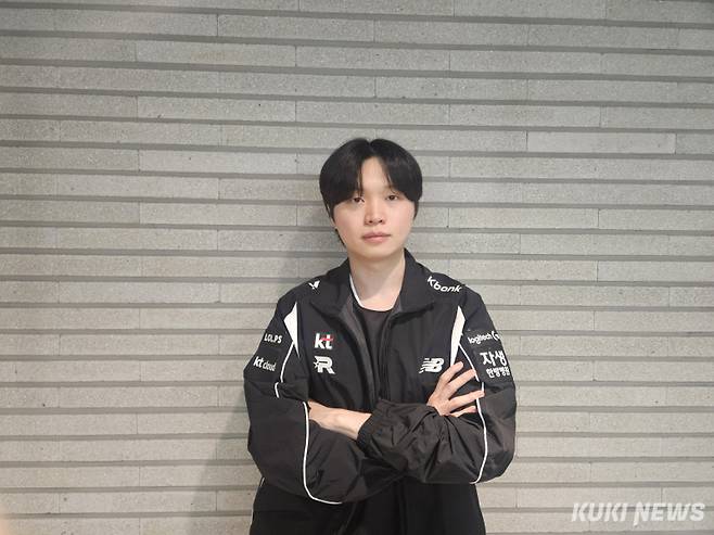 '비디디' 곽보성이 31일 서울 종로구 롤파크 LCK 아레나에서 열린 농심과의 ‘2025 LCK’ 정규시즌 5라운드 경기가 끝난 뒤 쿠키뉴스와 인터뷰를 하고 있다. 송한석 기자