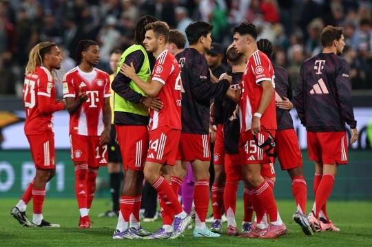 승리를 기뻐하는 바이에른 뮌헨 선수들. 사진[EPA=연합뉴스]