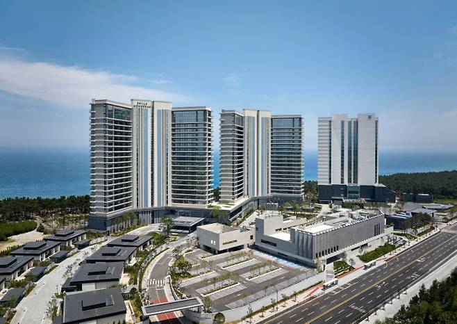 신라모노그램 강릉이 31일부로 호텔과 레지던스 내 모든 수영장 및 사우나 등 물 사용 부대시설 운영을 중단한다. /사진=신라모노그램 강릉