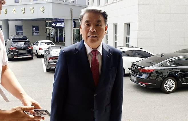 박정훈 해병대 수사단장 공판에 출석하는 이종섭 전 국방부 장관. [연합]