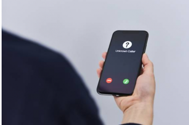 31일 경찰 등에 따르면 올해 보이스피싱 피해액에 역대 최대를 기록한 가운데 ‘역할극 기관 사칭 사기’가 두드러지고 있다. 사진은 보이스피싱 그래픽. 서울신문