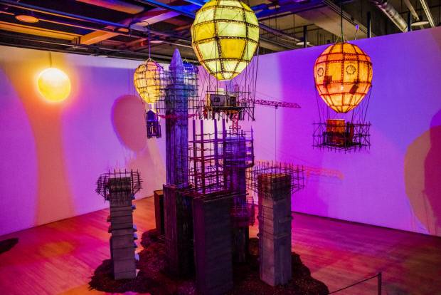 이찬주 작 ‘우리의 집은 없다’