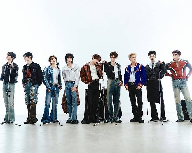 [서울=뉴시스] 제로베이스원. (사진 = 웨이크원 제공) 2025.09.01. photo@newsis.com *재판매 및 DB 금지