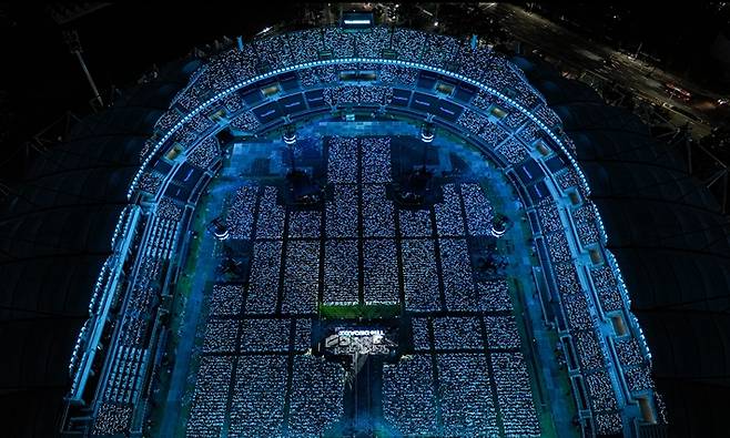 하늘에서 내려다 본 고양종합운동장 객석 모습. JYP엔터테인먼트 제공