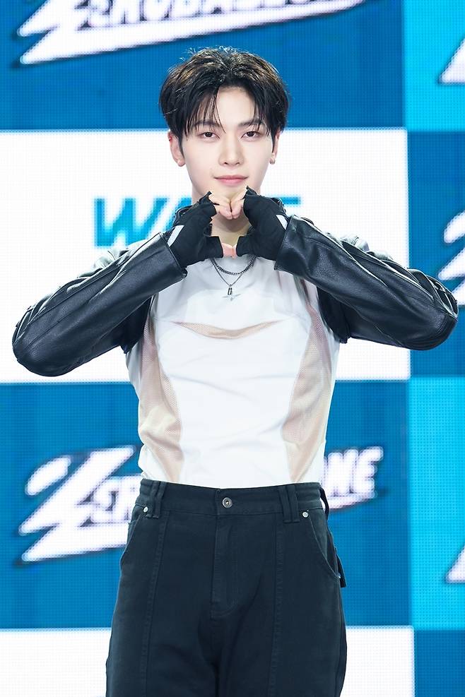 제로베이스원 석매튜. 웨이크원 제공