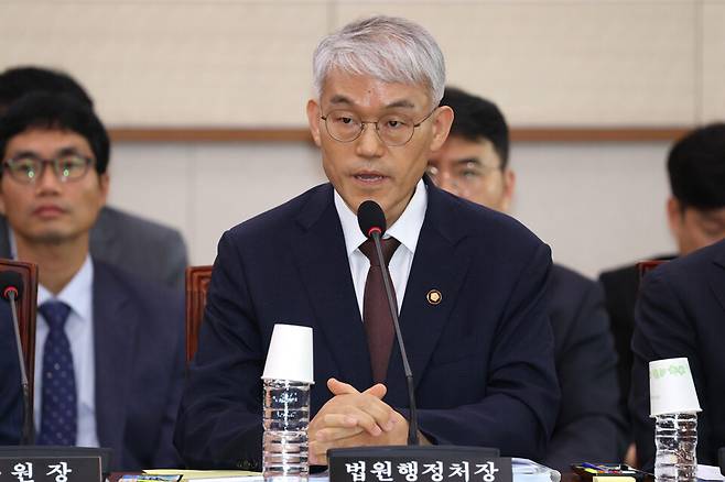 천대엽 법원행정처장이 7월1일 국회에 출석해 의원 질의에 답변하고 있다. ⓒ 시사저널 박은숙