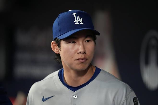 다저스 김혜성은 1일(한국시간) 치카소 브릭타운 볼파크에서 열린 ‘2025 MiLB’ 멤피스(세인트루이스 산하)전에서 2번타자 좌익수로 선발출전해 4타수 2안타 1타점 1볼넷 1득점을 기록했다. 그는 재활경기 처음으로 좌익수로 9이닝을 소화했다.｜AP뉴시스