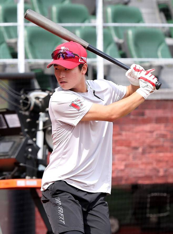 ▲ 심장 수술을 성공적으로 마치고 돌아온 김정민 ⓒSSG랜더스