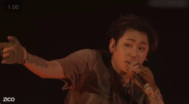 지코 30일 일본 공연 모습/사진출처= X@100zi_co 동영상 캡처
