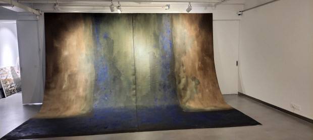 강요배 작 ‘코발트’