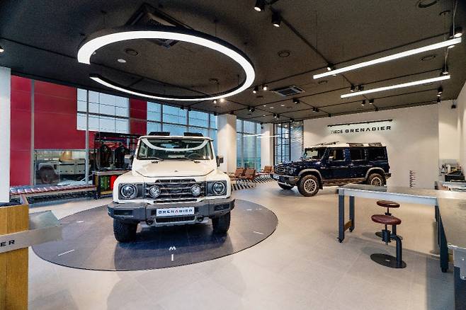 ‘이네오스 그레나디어 서울’ 쇼룸