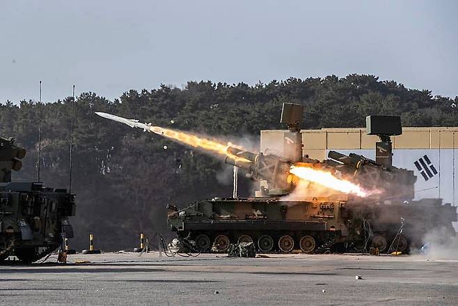 단거리 지대공 미사일 '천마' 대공사격 훈련 장면./육군