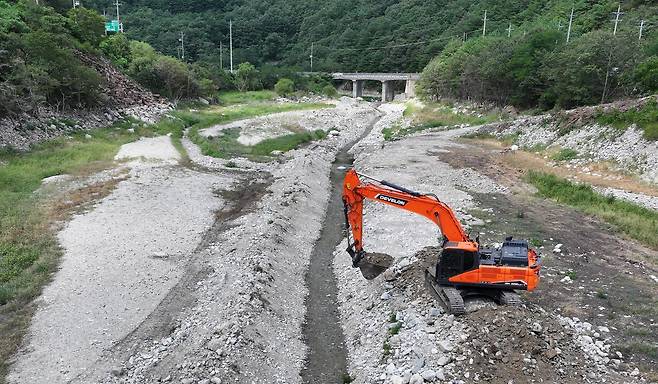 강원 강릉지역이 사회재난이 아닌 자연재난으로는 사상 첫 재난 사태 지역으로 선포됐다. 행정안전부는 30일 오후 7시부로 극심한 가뭄을 겪고 있는 강원 강릉시 일원에 재난사태를 선포했다.  2025.8.31/뉴스1