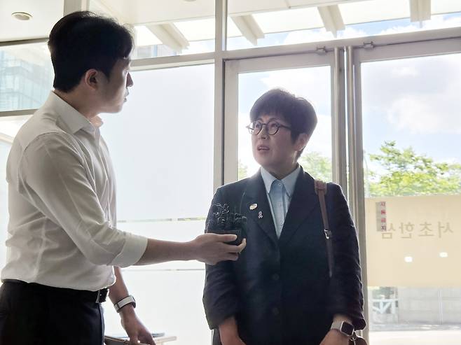 박진 전 국가인권위원회 사무총장이 참고인 조사를 받기 위해 2일 서울 서초구 순직해병특별검사팀으로 출석하고 있다. 연합뉴스