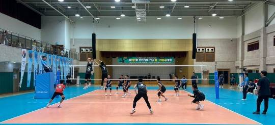 2일 문일중-설악중 16강전 [한국중고배구연맹 제공]