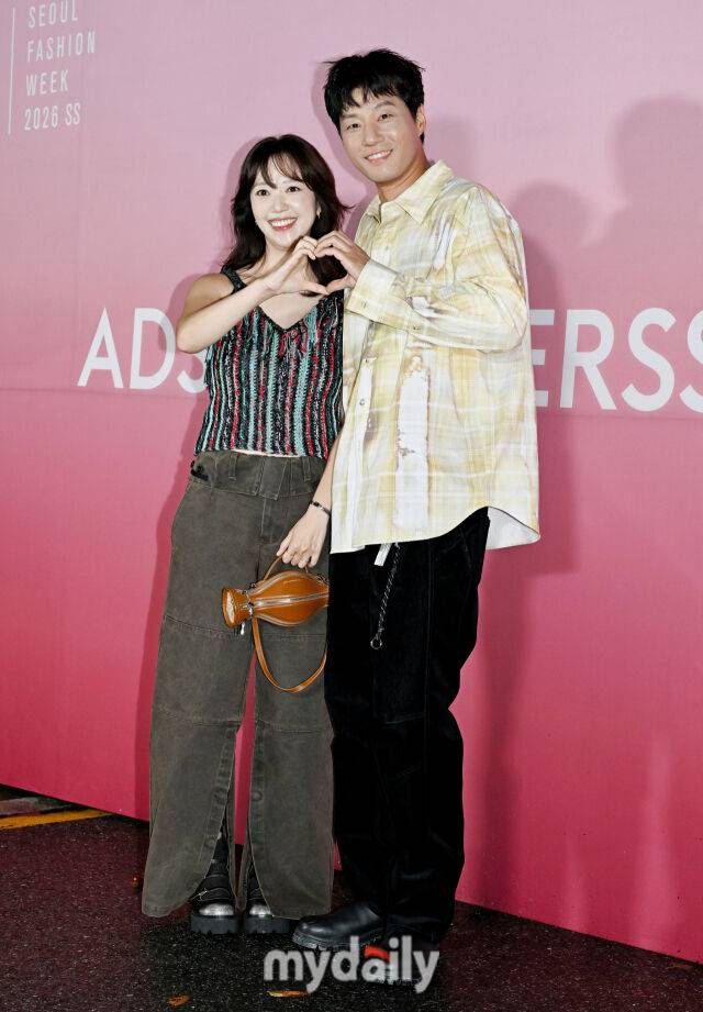 배우 전혜진(왼쪽)-이천희 부부 / 송일섭 기자(andlyu@mydaily.co.kr)