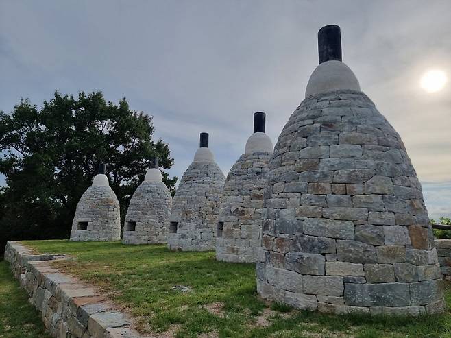 복원된 진주 망진산 봉수대 [경남 진주시 제공. 재판매 및 DB 금지]