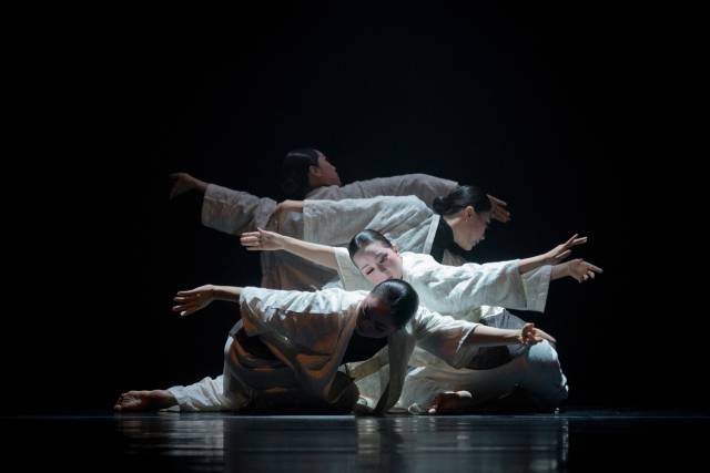 온 댄스 랩이 이전에 선보인 '궤-길을 잇다' 작품. 허경미무용단-무무 제공