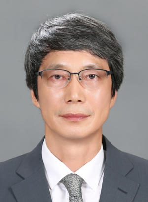 ▲ 이동욱 논설주간