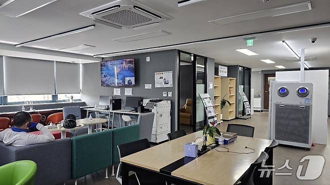 제주시 연동 누웨마루거리에 위치한 이동노동자 쉼터 '혼디쉼팡'