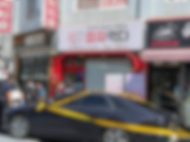3일 오전 서울 관악구 조원동 한 식당에서 흉기 난동 사건이 발생했다. /이호준 기자